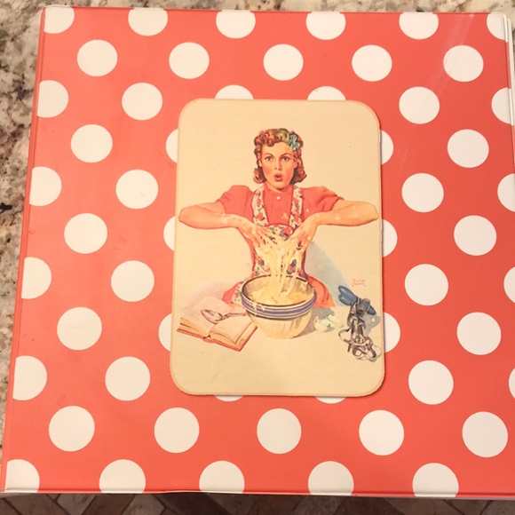 Other - Vintage design large recipe binder